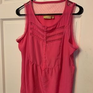💘 Vera Wang Sleeveless Pink Top 👑